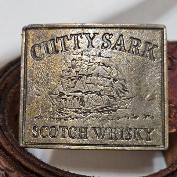 Vintage Handcrafted Leather Belt w/ Cutty Sark Scotch Whisky Buckle- READ - Picture 2 of 7